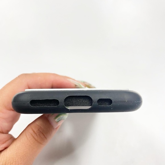 Dolce&Gabbana iPhone cover - Picture 3 of 6